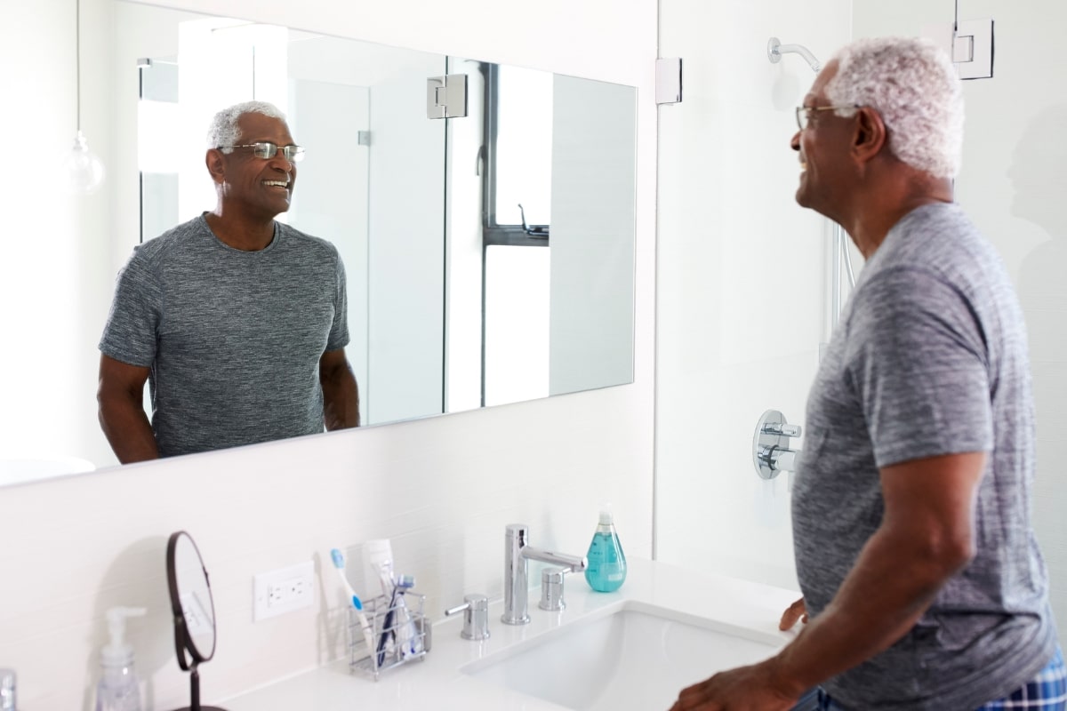 11 Bath Accessories for Seniors That Make Cleanliness Easy