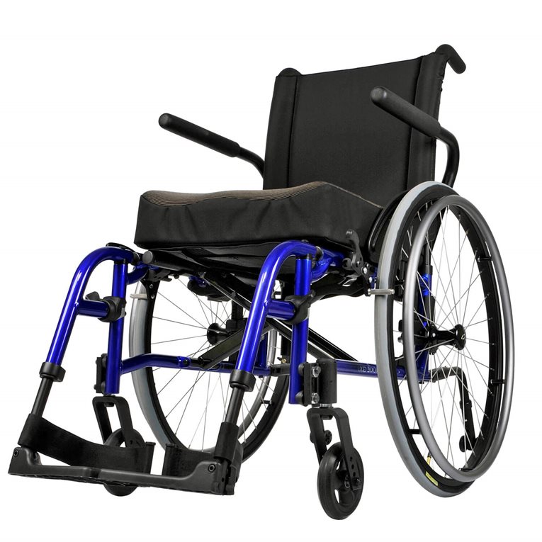 Quickie QXi® Folding Wheelchair